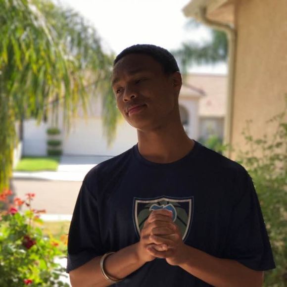 Meet your Posher, Aaron - Picture 1 of 1